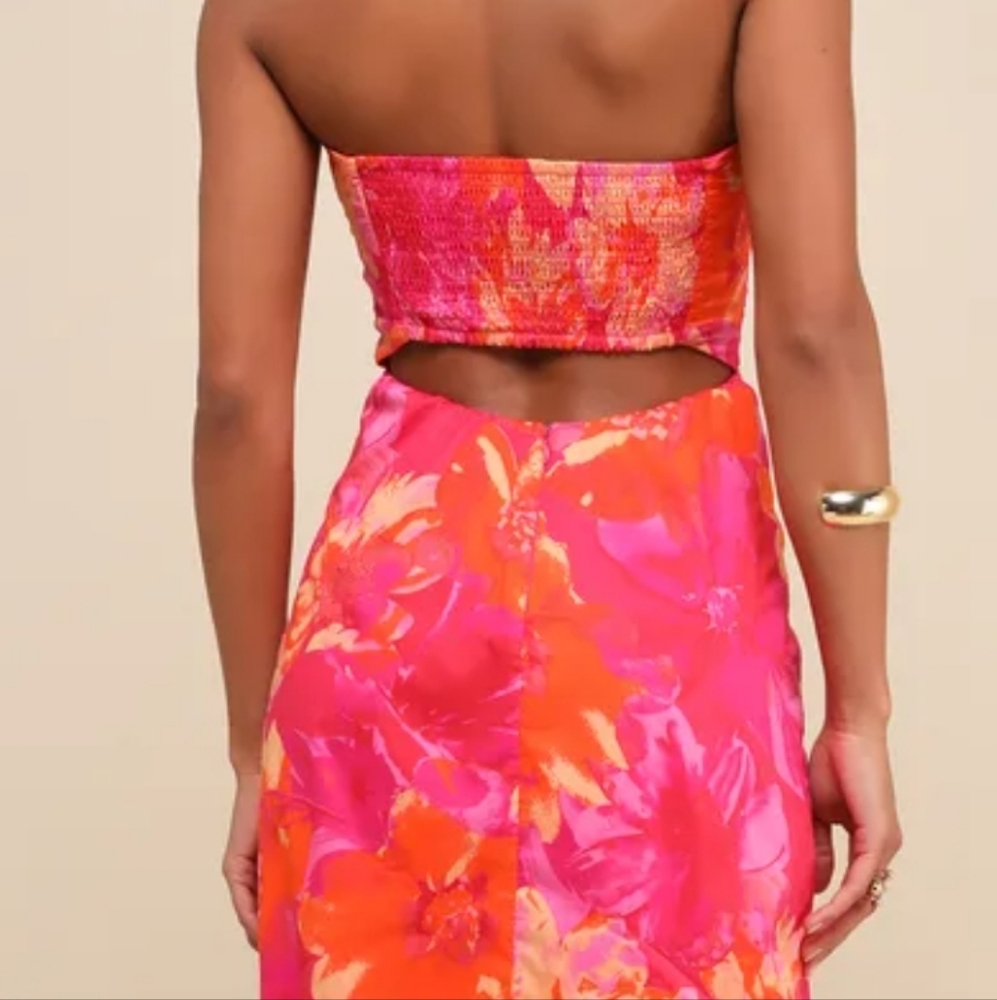 NWT Lulu's Bold Tendencies Fuschia Floral Strapless Midi Dress Size Medium - Picture 5 of 15